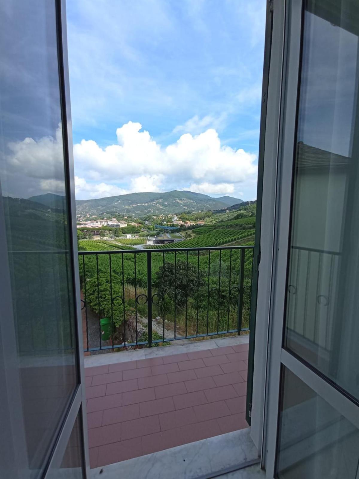Al Vigneto Appartement Sestri Levante Buitenkant foto